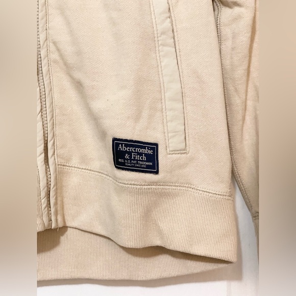 Abercrombie & Fitch Cream Zip Up Hoodie Size S - Picture 4 of 14